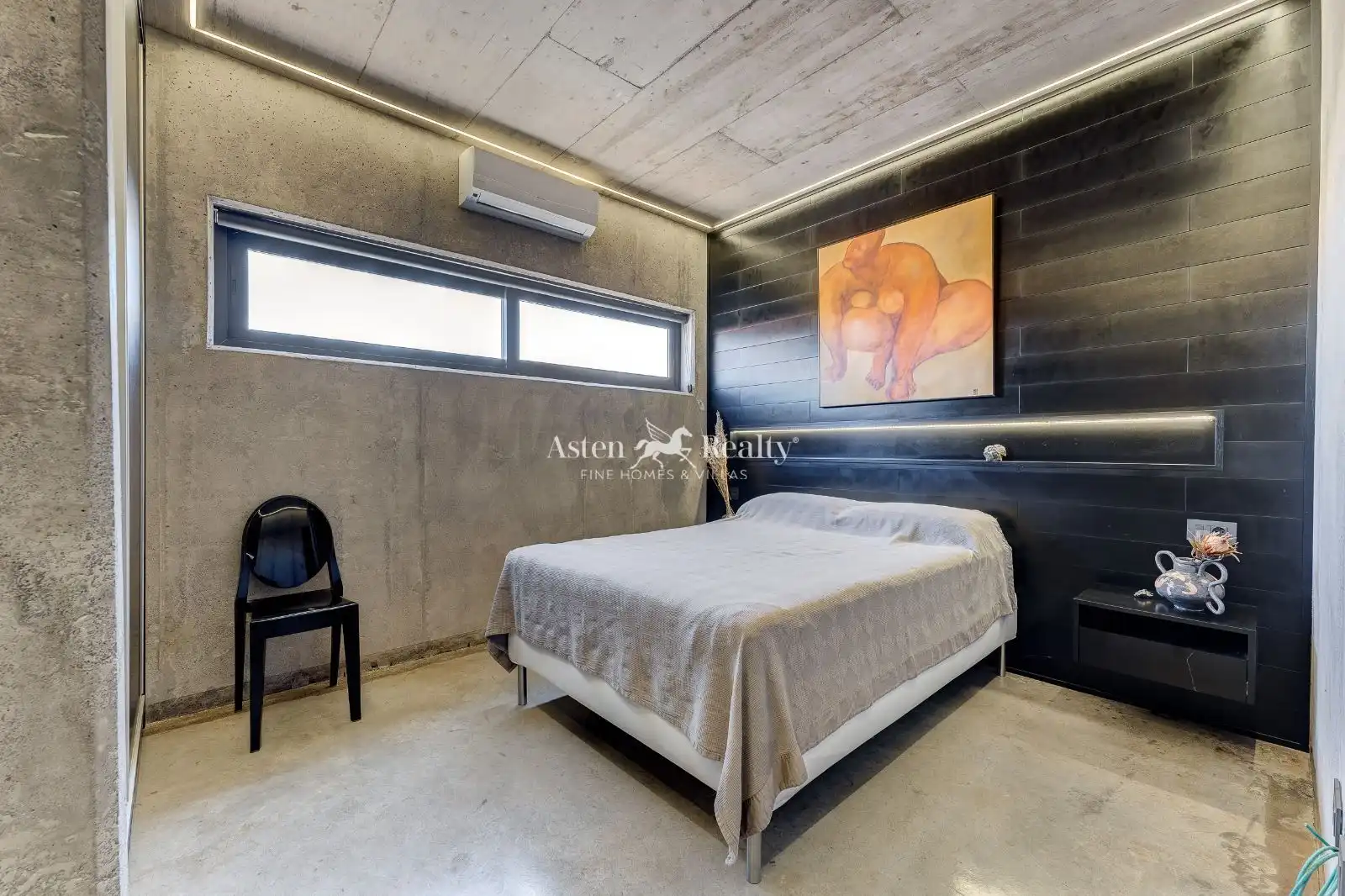 Dormitori de Casa o xalet en venda en Adeje amb Aire condicionat, Terrassa i Piscina