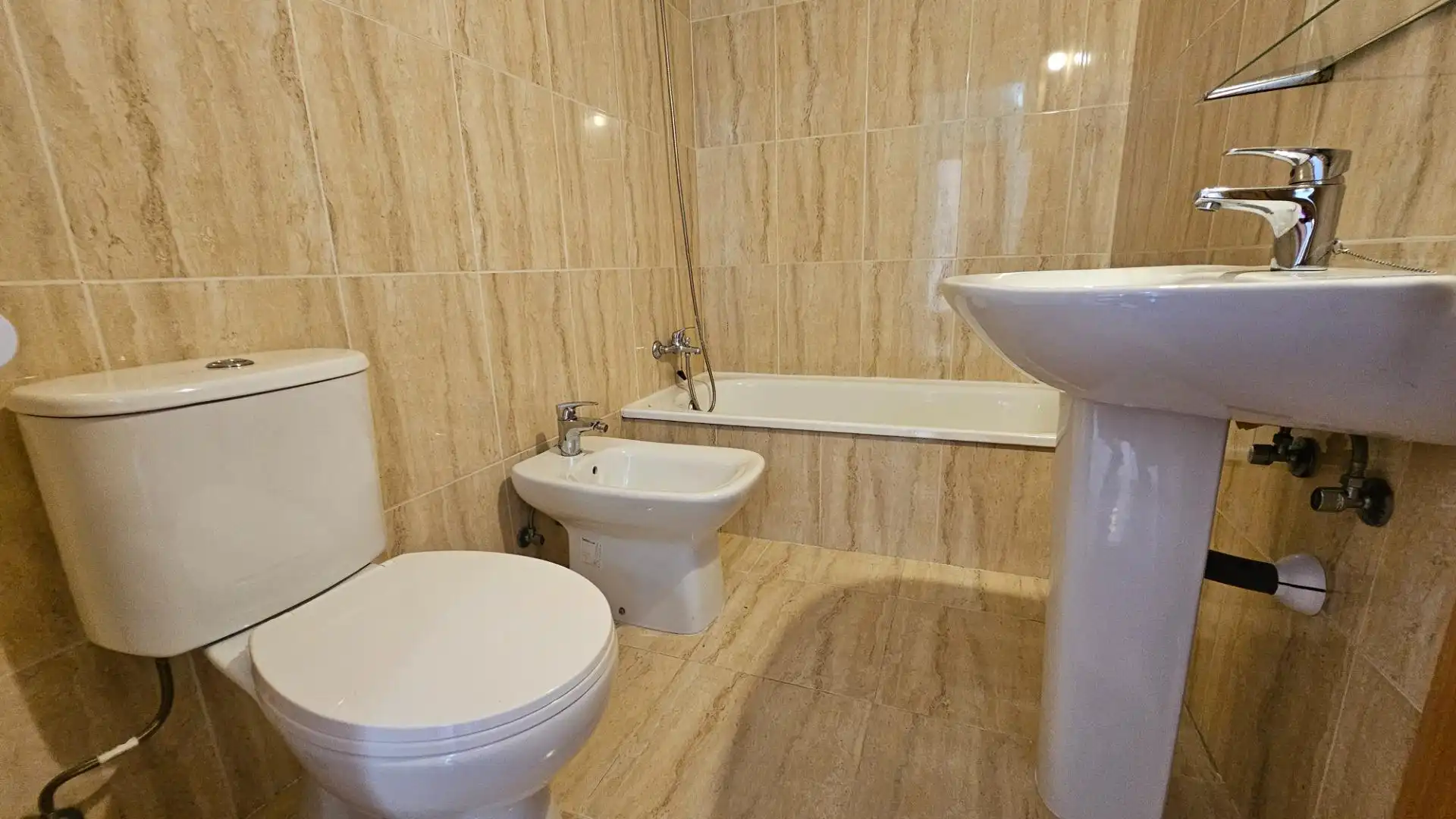 Baño de Ático en venta en Ares con Jardín privado, Terraza y Piscina comunitaria