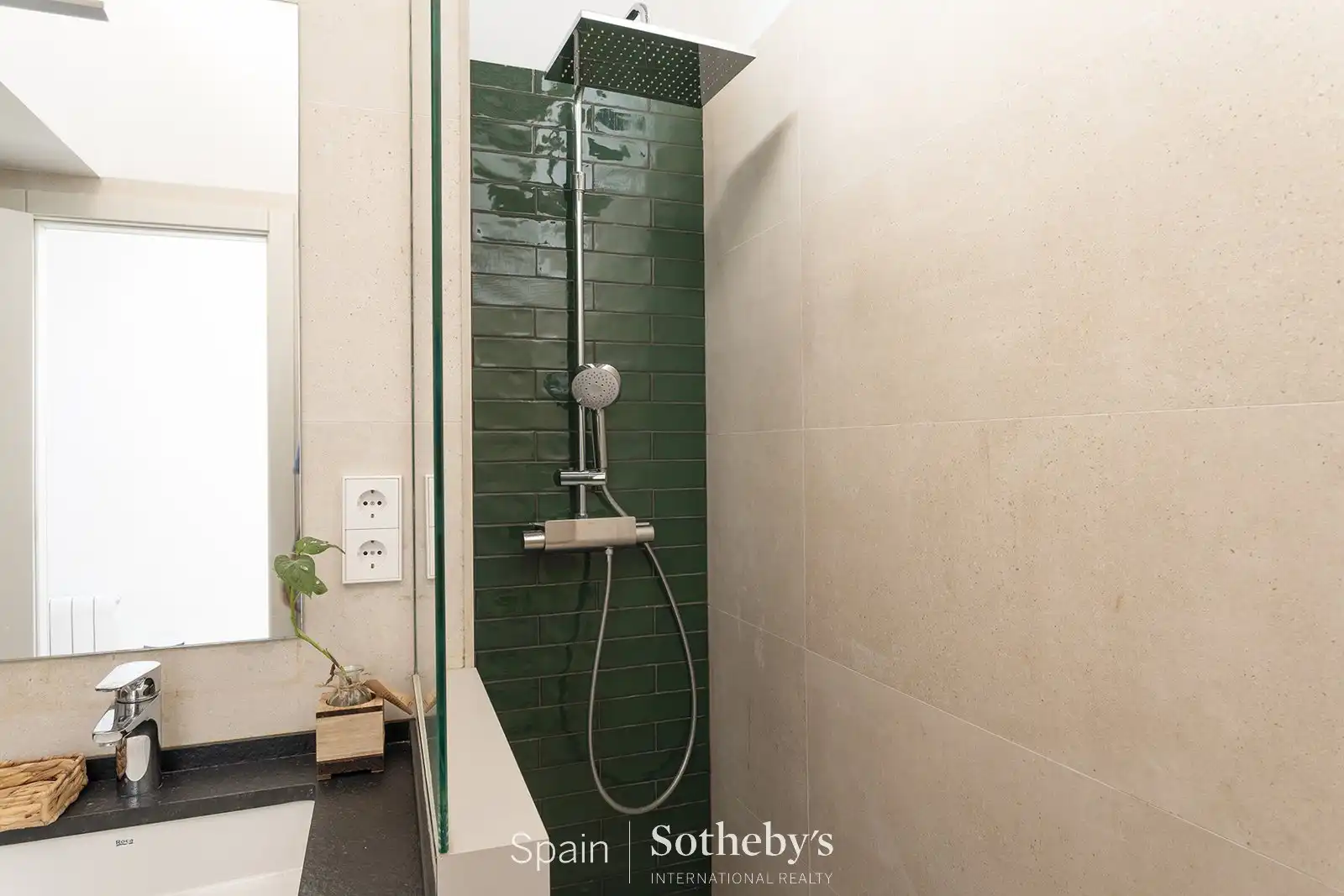 Baño de Casa o chalet en venta en Sant Pere de Ribes con Calefacción y Terraza