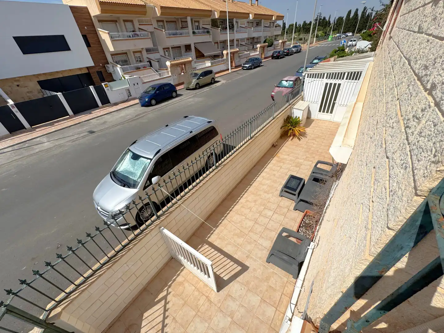 Vista exterior de Casa o chalet en venta en San Pedro del Pinatar con Aire acondicionado, Terraza y Amueblado