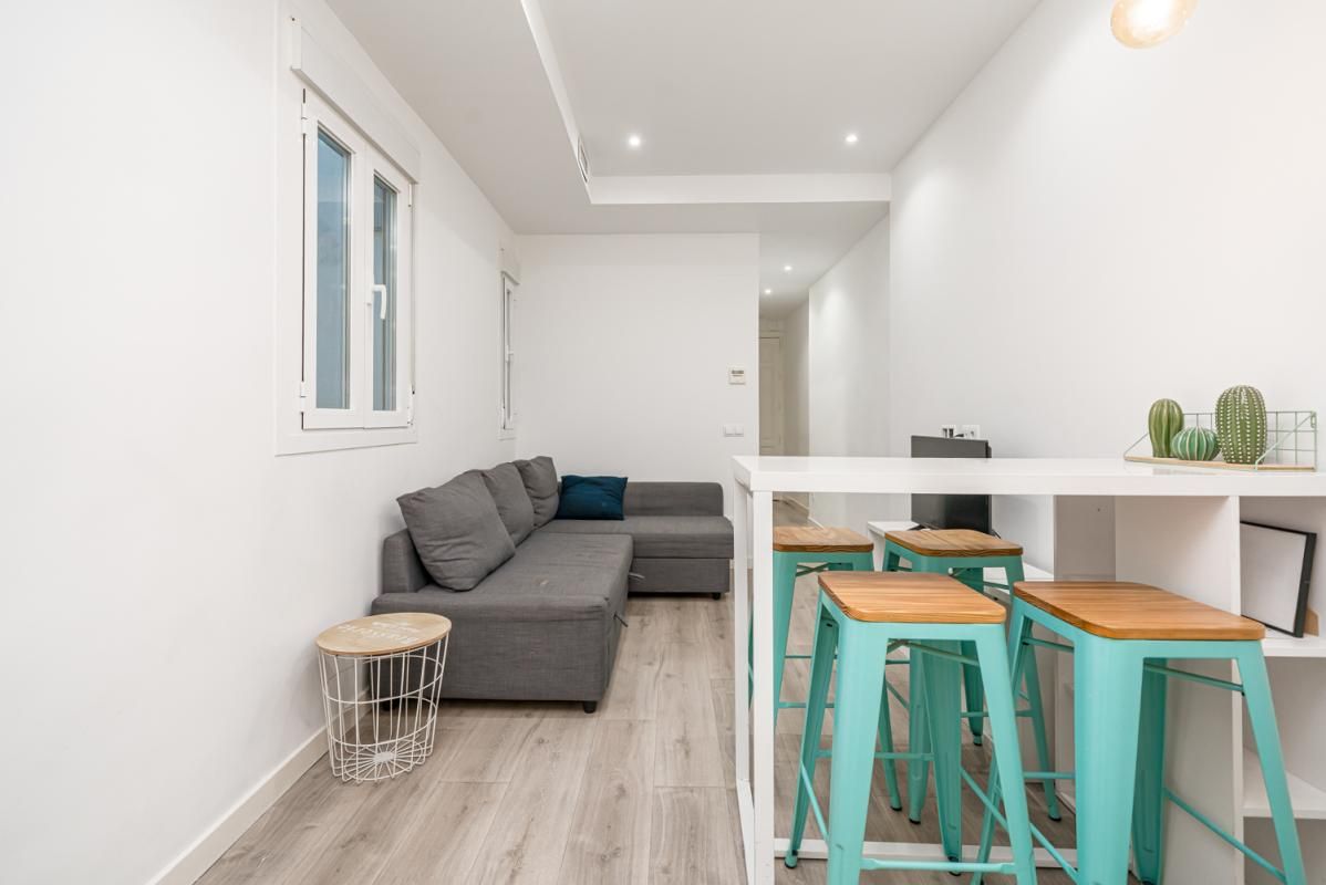 Sala de estar de Piso en venta en  Madrid Capital con Aire acondicionado y Amueblado