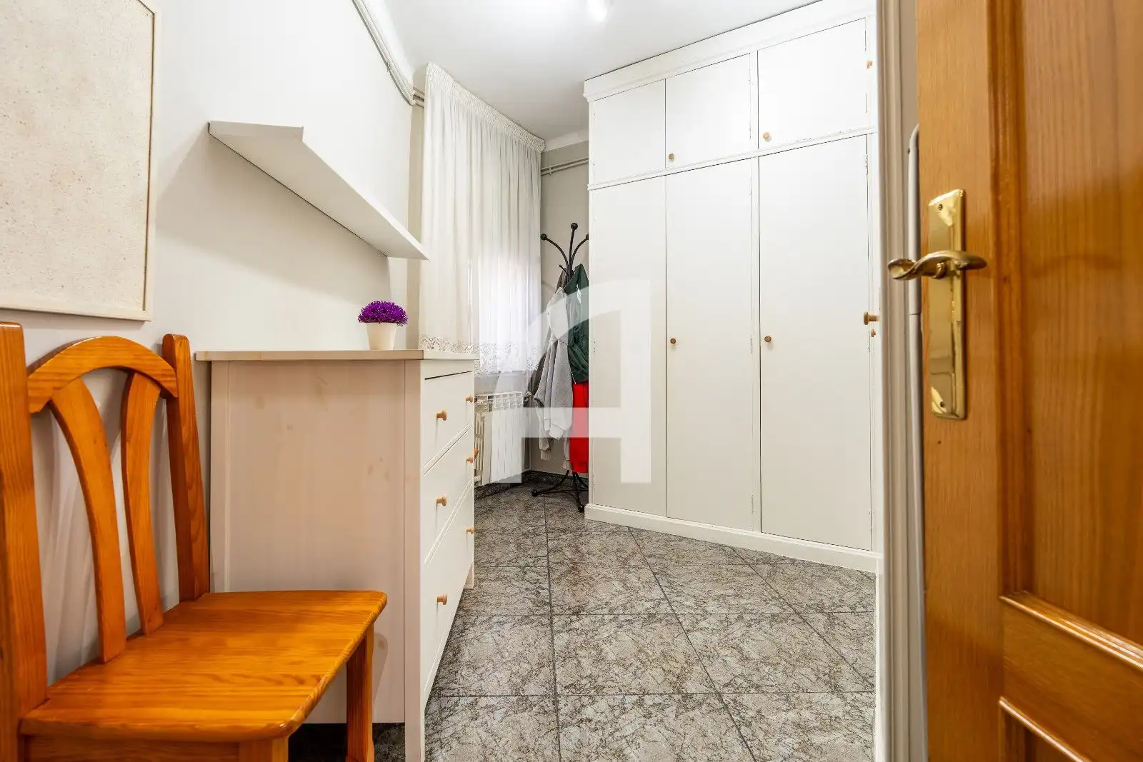 Piso en venta en Sant Joan Despí con Calefacción y Terraza