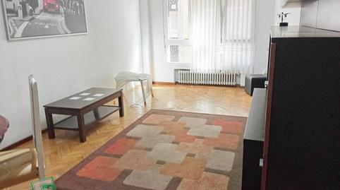 Foto 3 de Piso en venta en Doctor Bellmunt, Barrio del Centro, Gijón