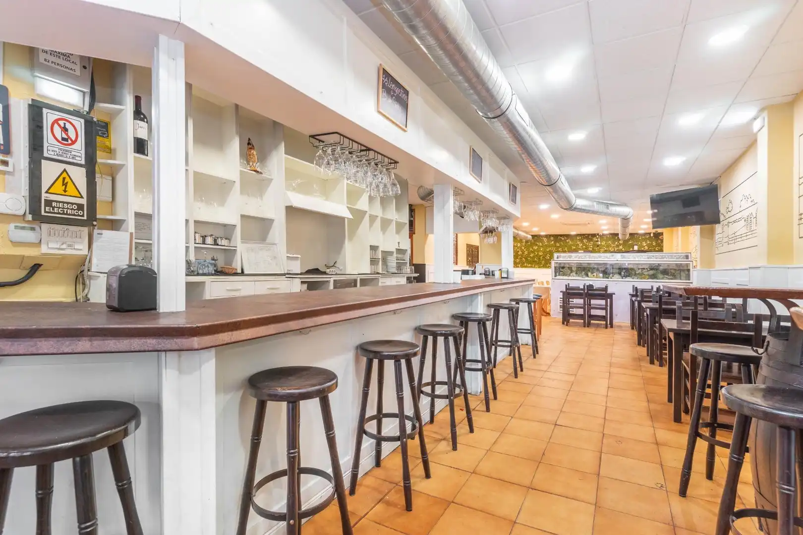Local en venta en Gijón  con Amueblado
