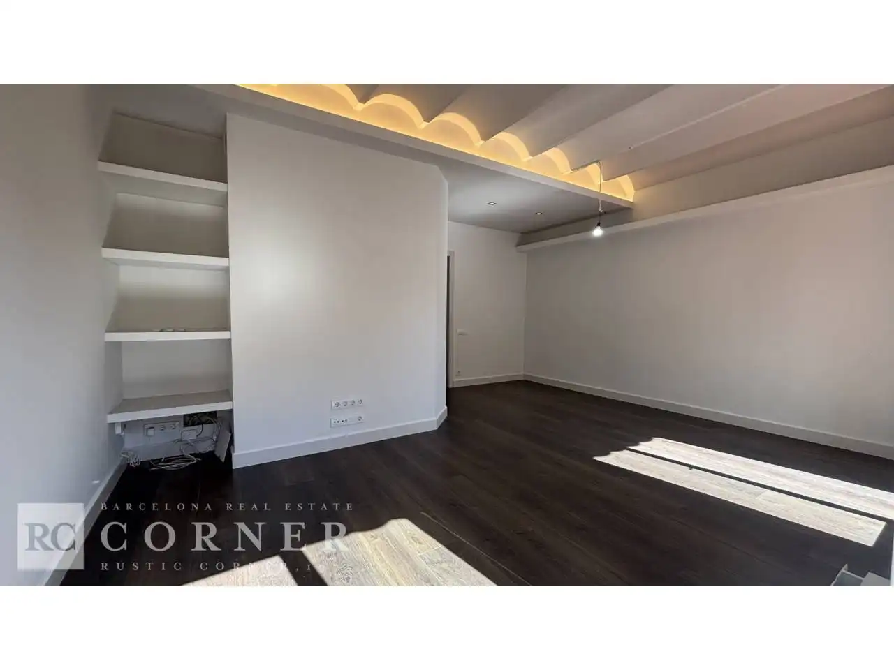 Attic for sale in Barcelona  with Air Conditioner, Heating and Parquet flooring