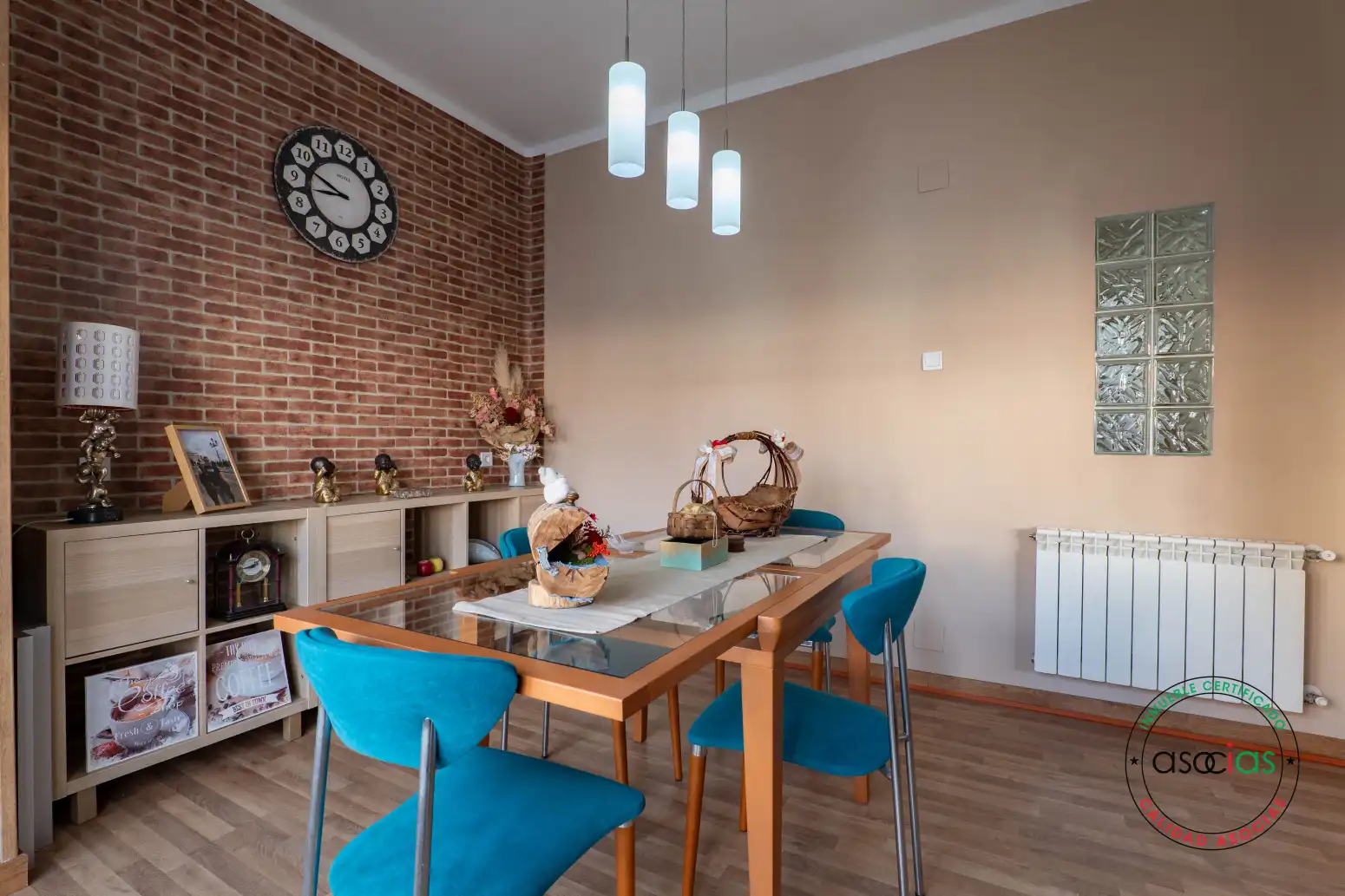 Comedor de Piso en venta en Mieres (Asturias) con Calefacción
