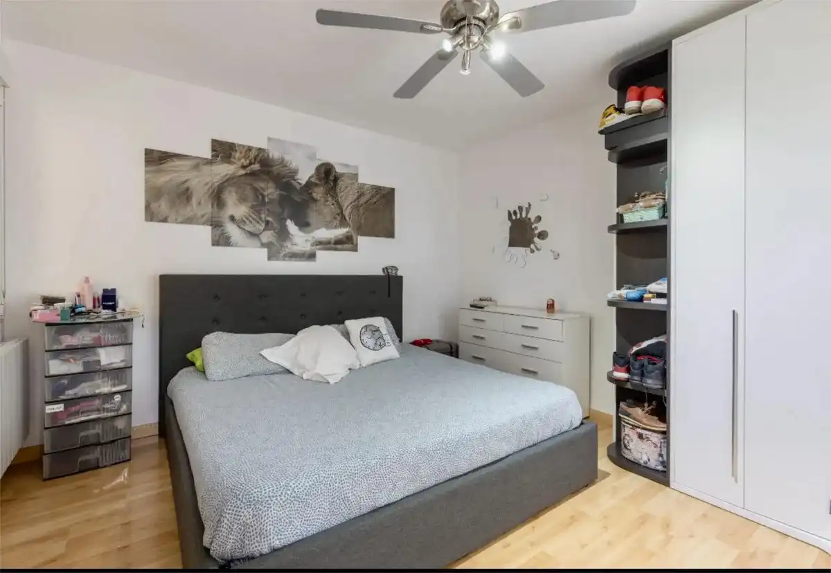 Bedroom of Flat for rent in Granada  with Air Conditioner, Heating and Furnished