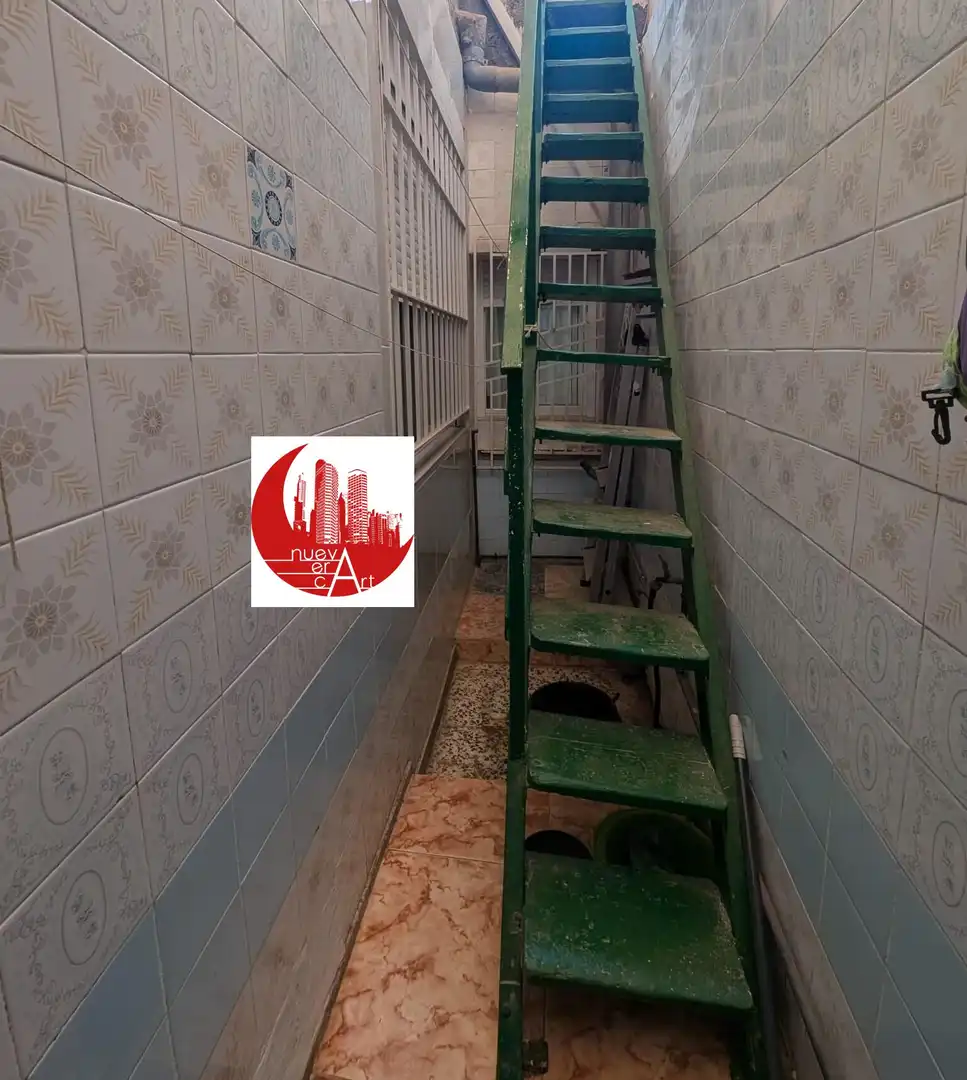 Houses for sale in Cartagena  with Air Conditioner, Terrace and Storage room