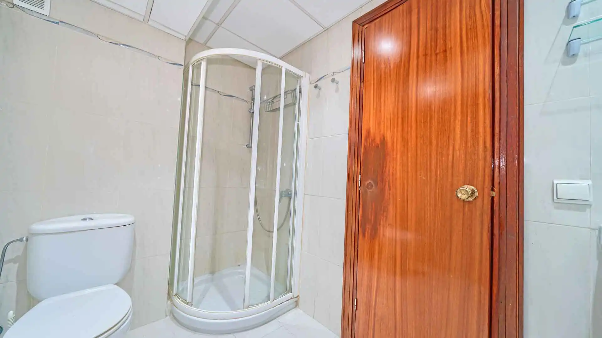 Baño de Apartamento en venta en Marbella con Aire acondicionado, Terraza y Trastero