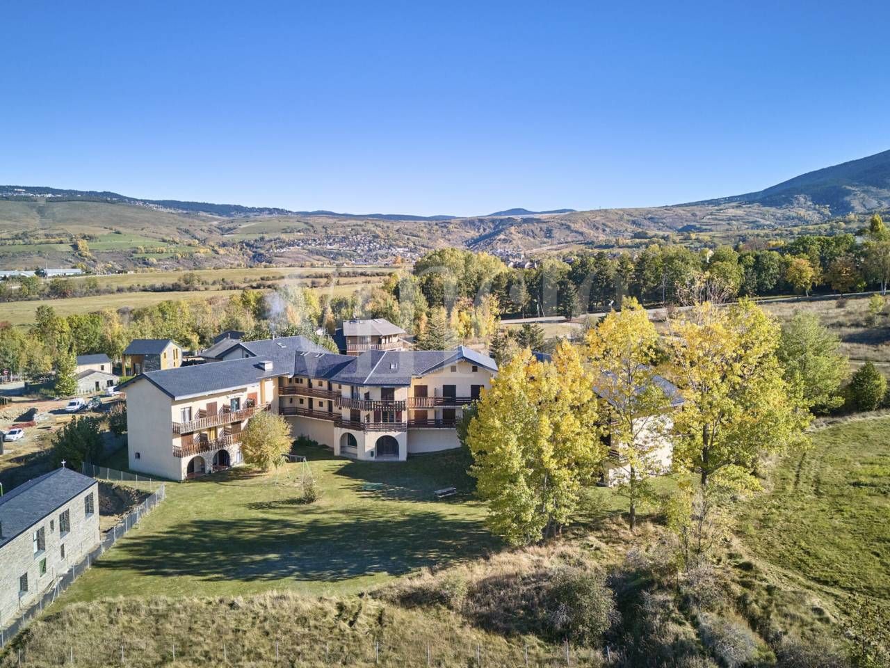 Vista exterior de Apartamento en venta en Sainte - Léocadie con Calefacción, Parquet y Terraza