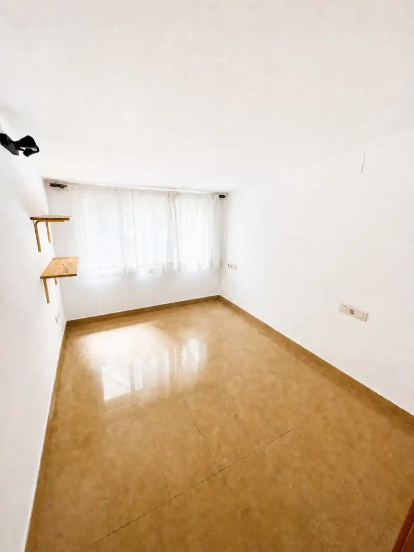 Habitación de Dúplex en venta en Barcelona con Horno