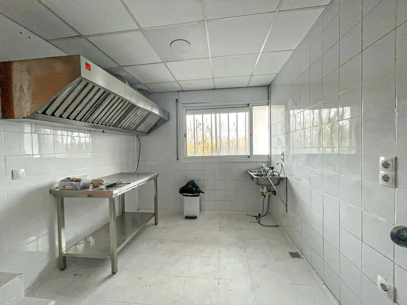 Local comercial de lloguer a Plaça Bascara, imagen 5