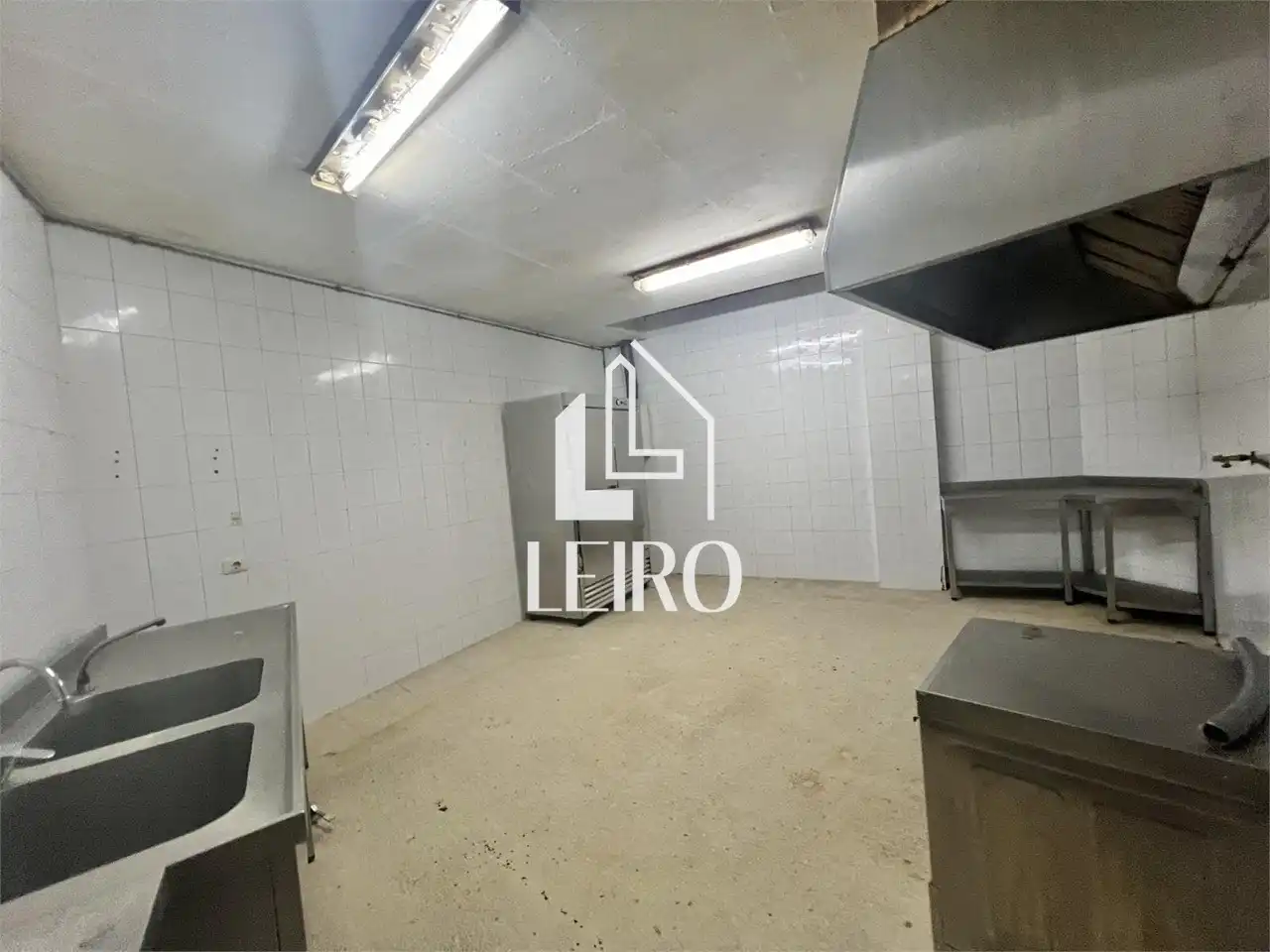 Local comercial de lloguer a Vilagarcía, imagen 9