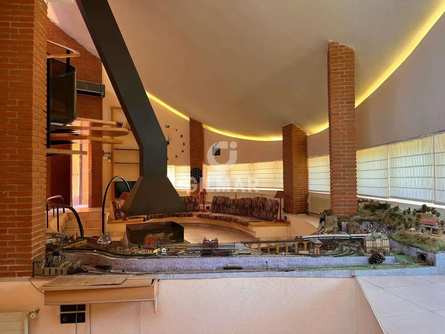Casa o xalet en venda en Hoyo de Manzanares amb Calefacció, Jardí privat i Piscina