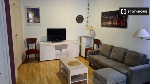 Photo 3 of Study to share in El Mercat, Valencia