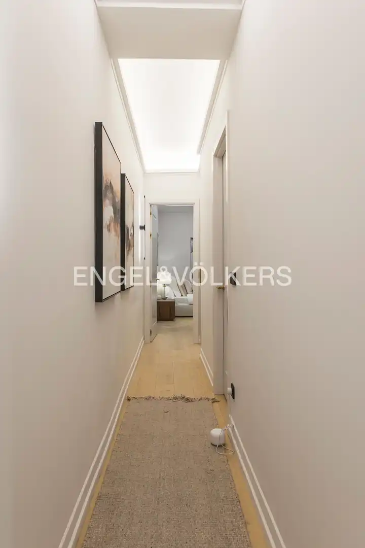 Wohnung zum Verkauf in Madrid mit Klimaanlage, Heizung und Möbliert