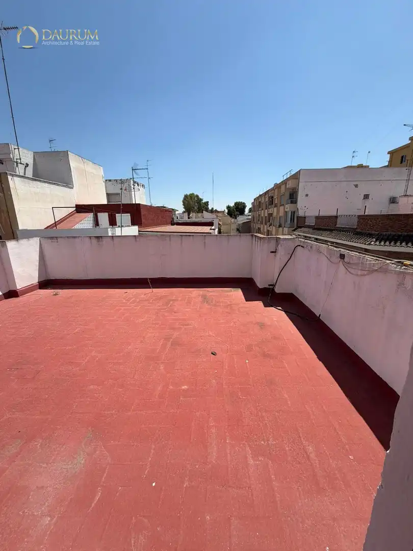 Terrace of Houses for sale in Manises  with Air Conditioner, Terrace and Furnished