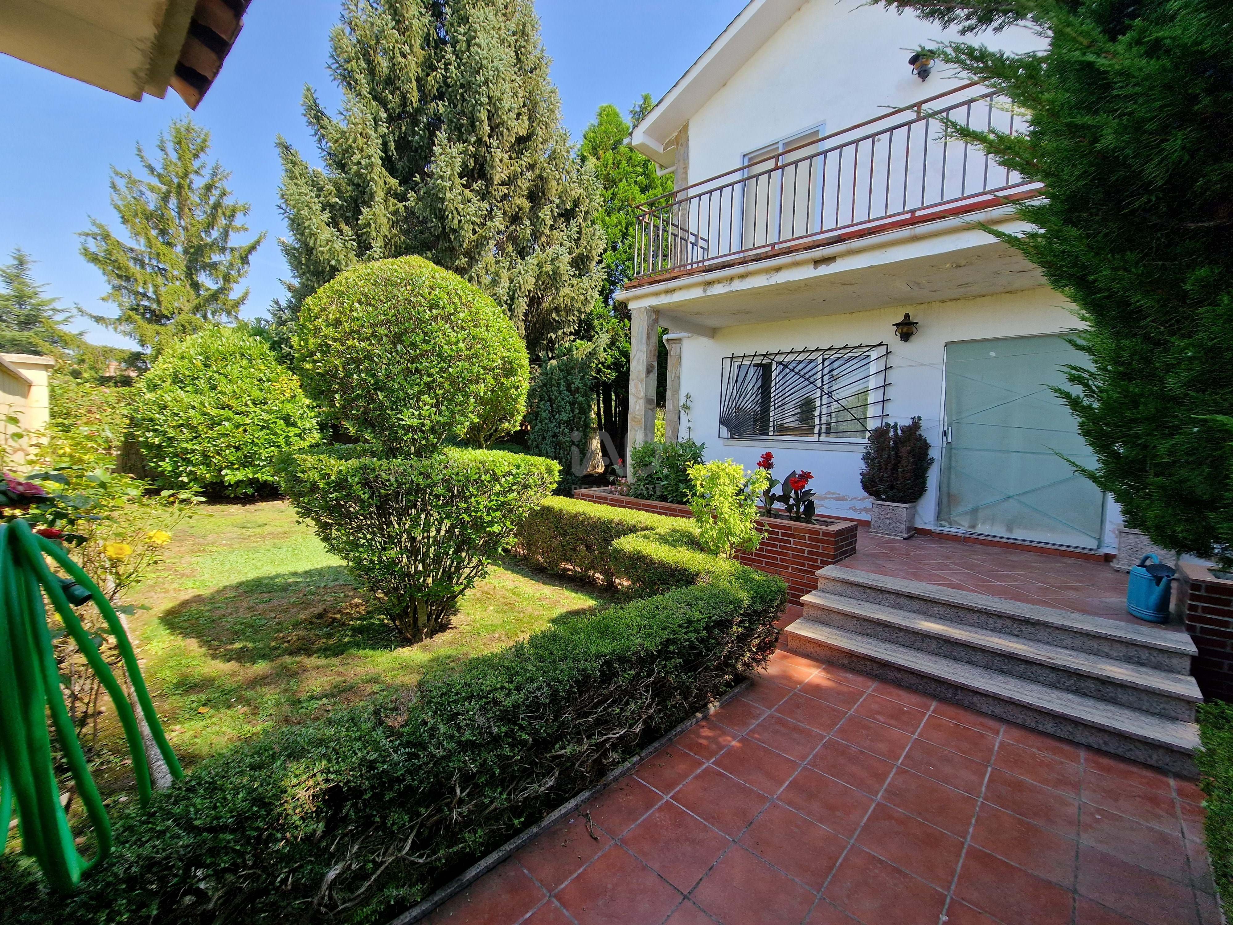 Garden of House or chalet for sale in Villadangos del Páramo  with Heating, Terrace and Swimming Pool
