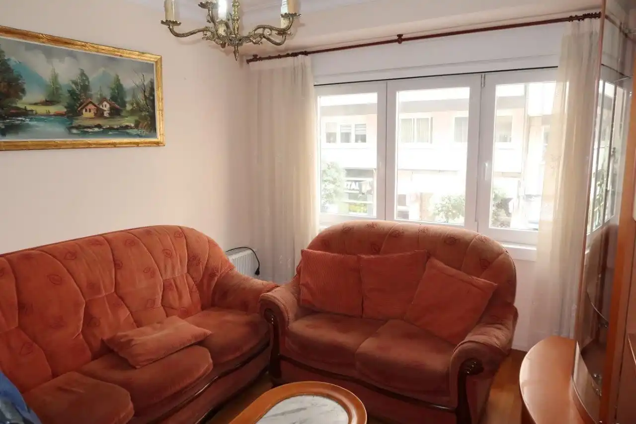 Wohnung zur Miete in Villa Negreira, Agra del Orzán - Ventorrillo