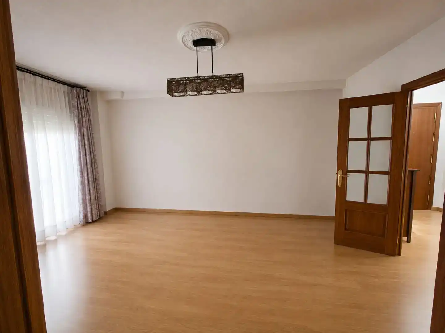 Sala d'estar de Pis en venda en Argés amb Aire condicionat