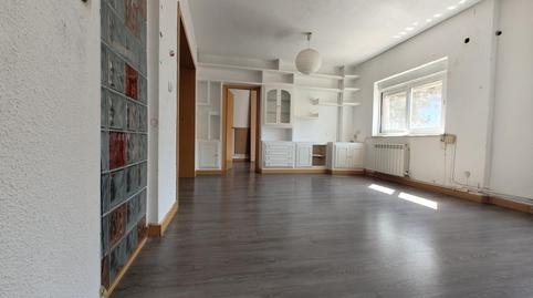 Foto 2 de Piso en venta en La Canción del Olvido, Los Ángeles,  Madrid Capital