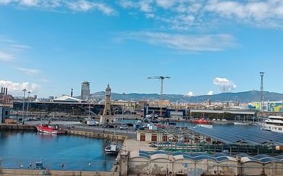 Exterior view of Flat for sale in  Barcelona Capital  with Air Conditioner and Furnished