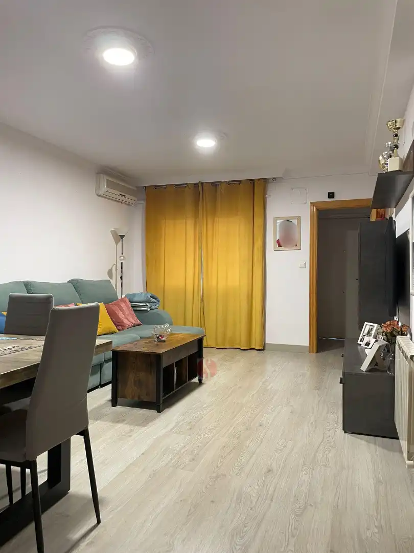 Habitación de Casa o chalet en venta en Las Gabias con Calefacción y Terraza