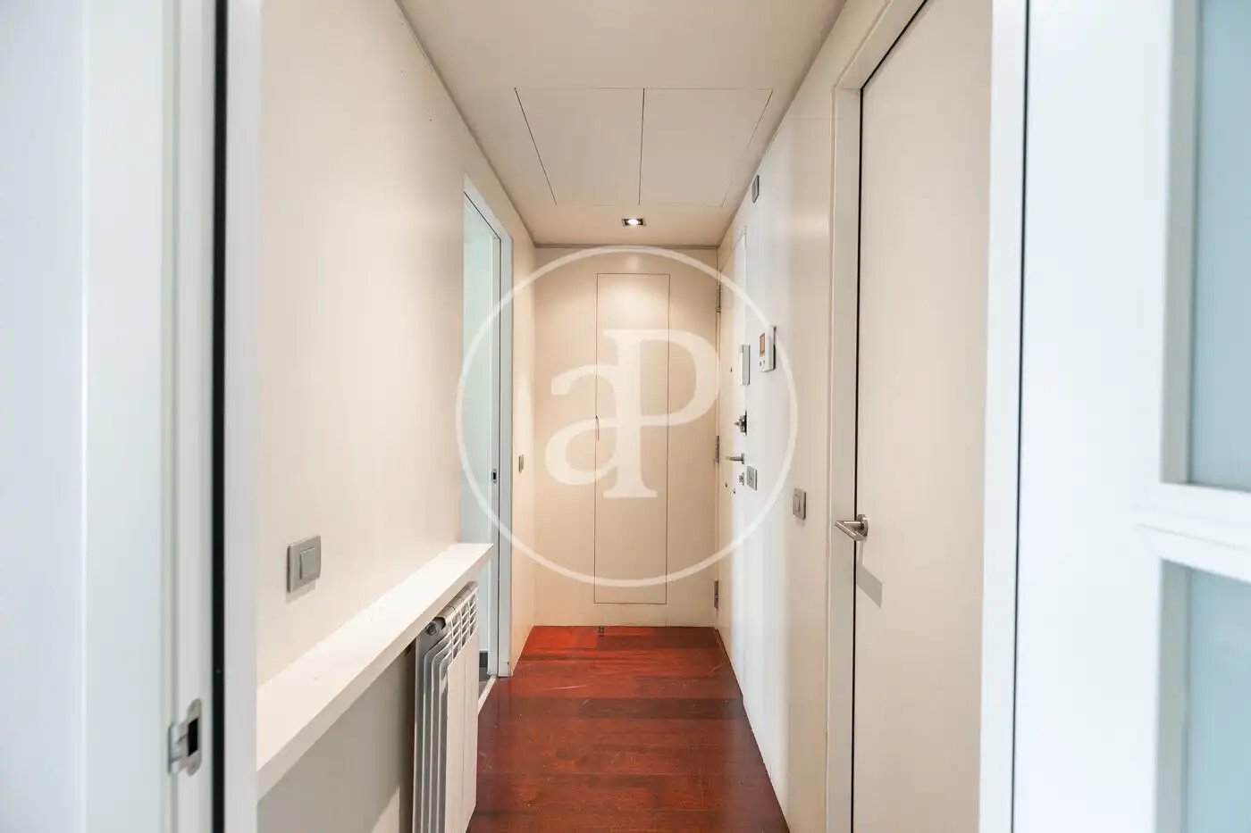 Flat for sale in Barcelona  with Air Conditioner, Heating and Terrace