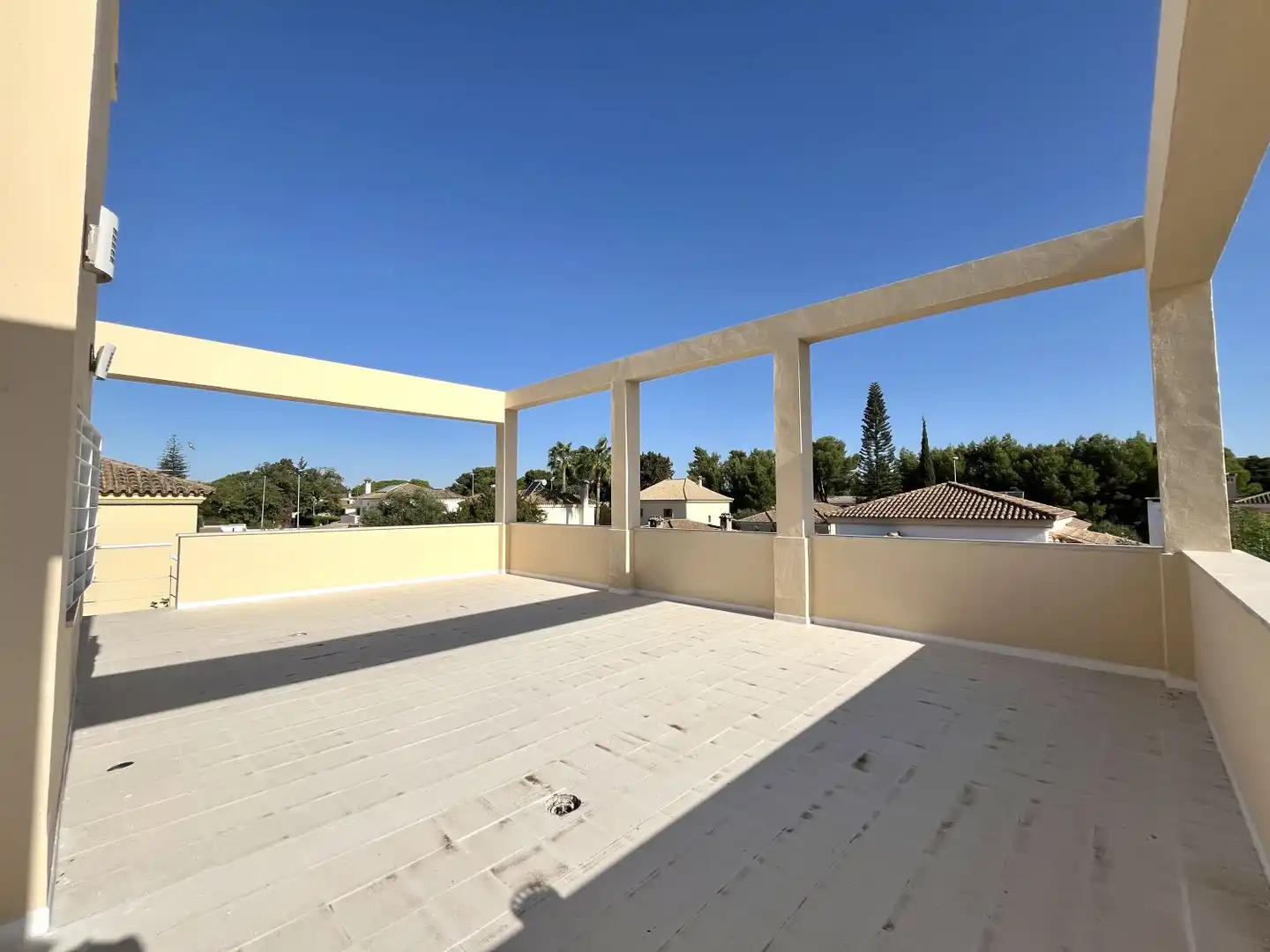 Houses for sale in Parque Atlántico - Ronda este