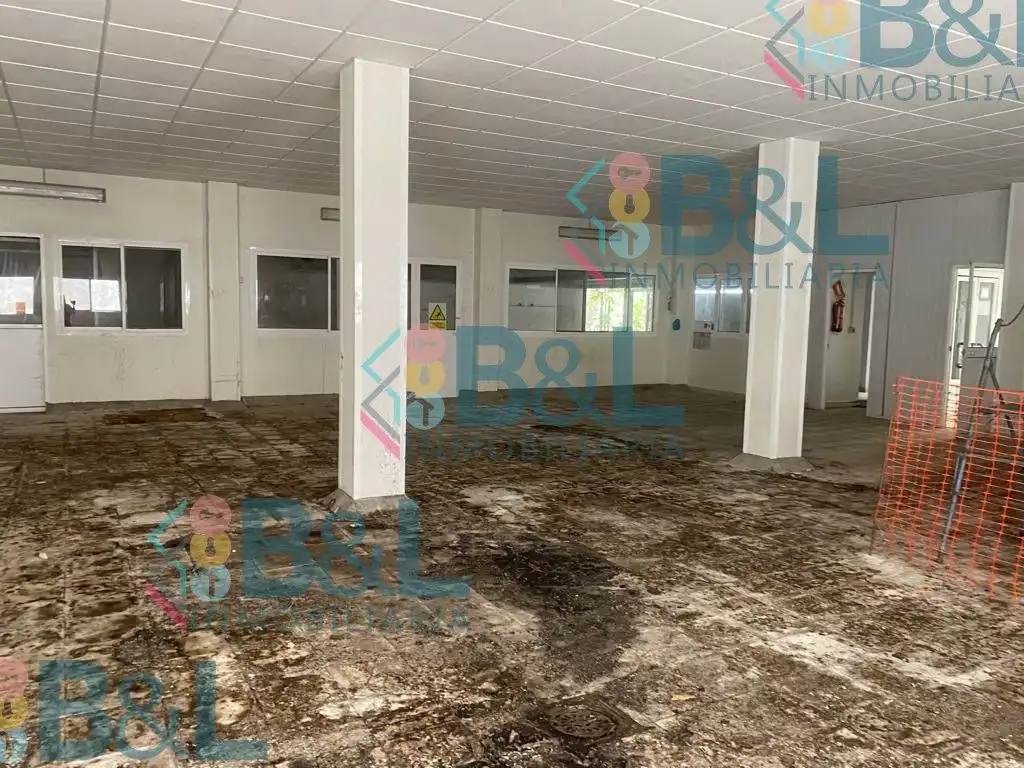 Industrial buildings for sale in Jabugo