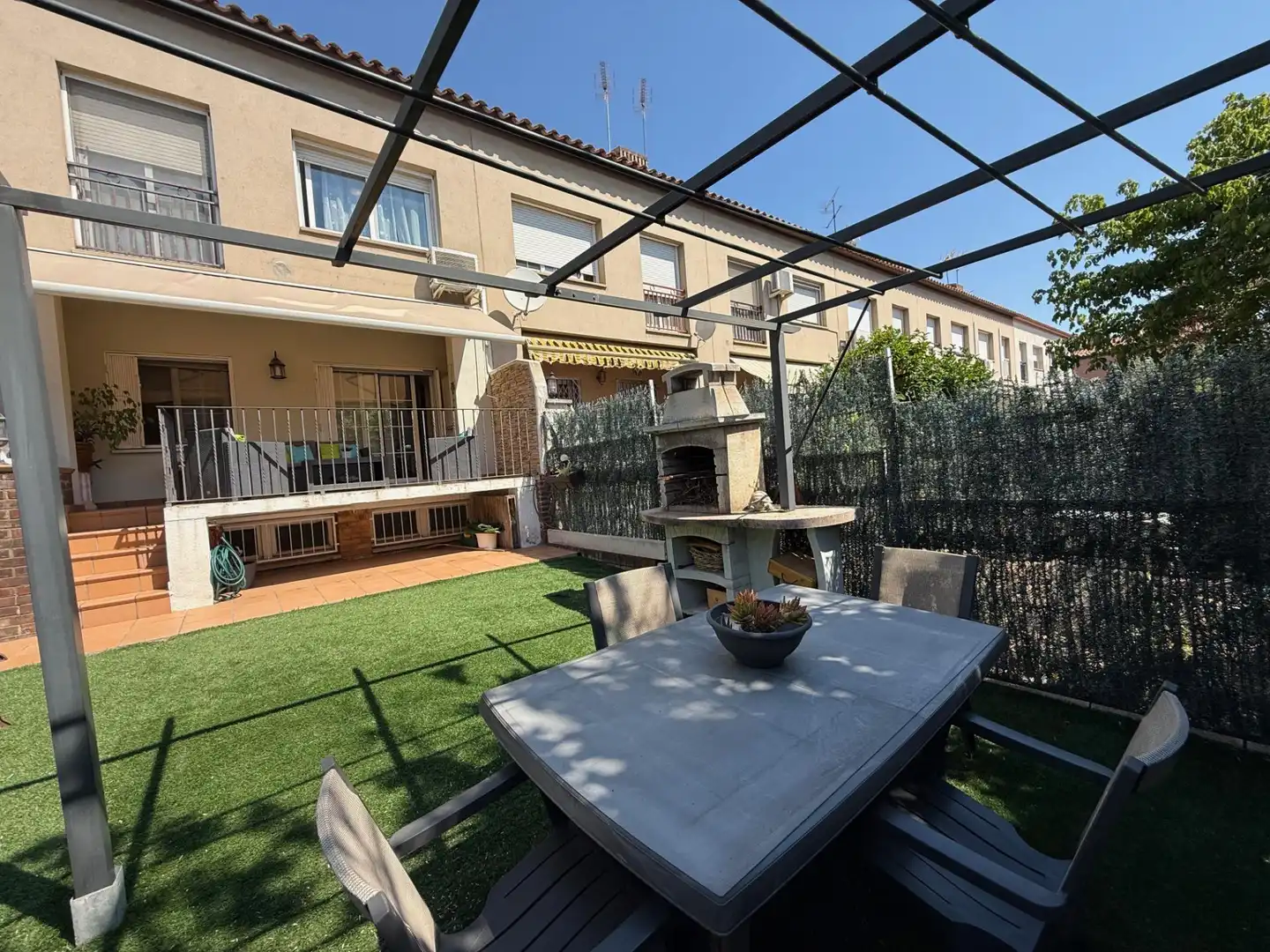 Terraza de Casa o chalet en venta en Barberà del Vallès con Calefacción, Jardín privado y Terraza