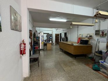 Local comercial en venta en Carrer de les Arts i dels Oficis