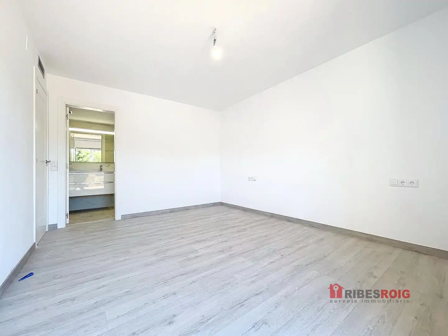 Detached homes for sale in Circumval Lacio, Centre