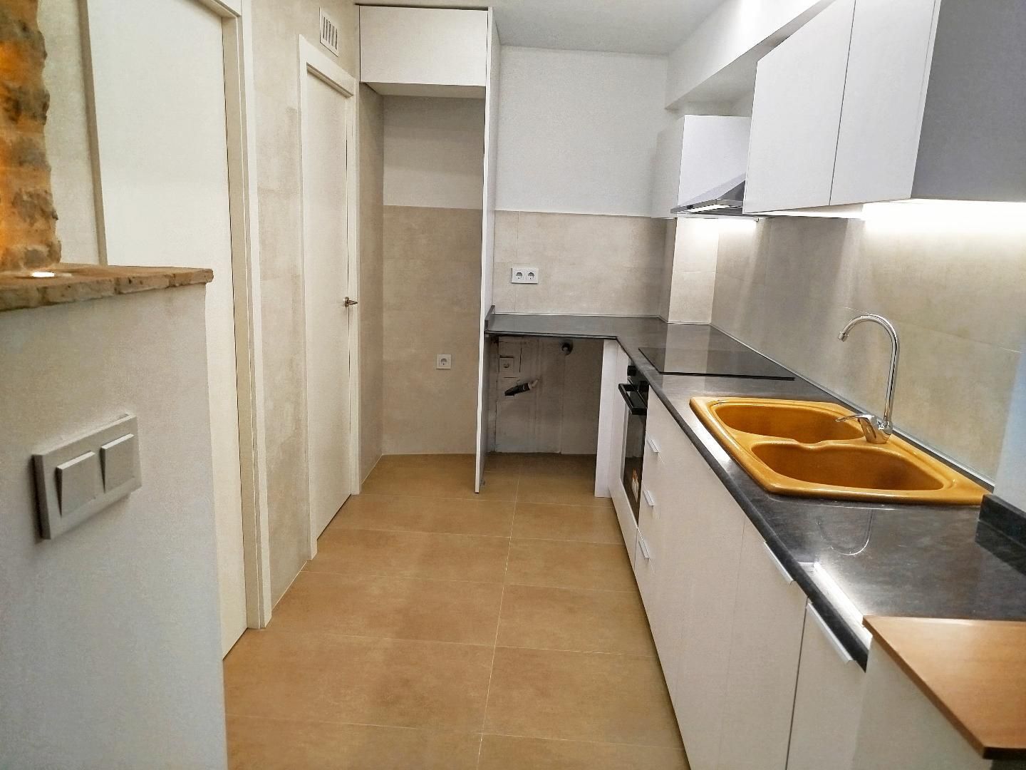 Cocina de Casa adosada de alquiler en Massamagrell con Terraza