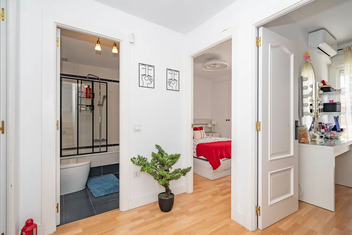 Bedroom of Detached homes for sale in Laguna Park