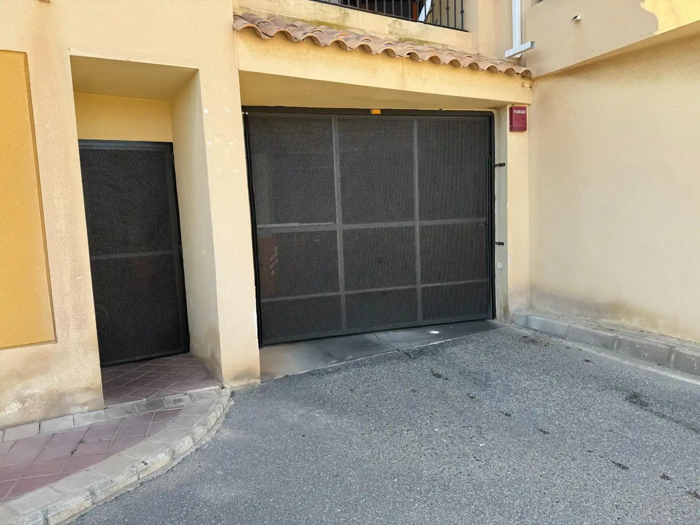 Aparcament de Apartament en venda en Águilas amb Terrassa i Piscina comunitària