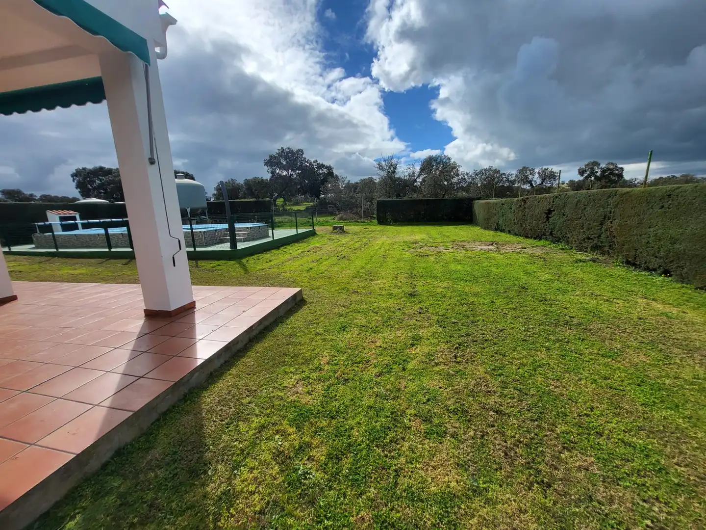 Jardí de Finca rústica en venda en Cáceres amb Aire condicionat, Calefacció i Jardí privat
