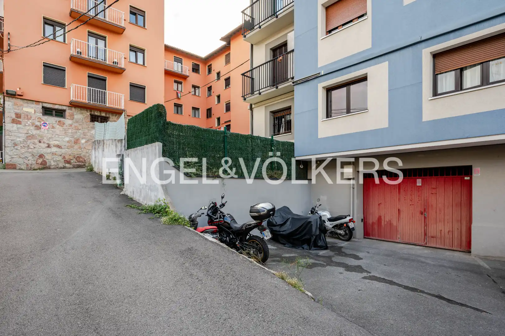 Flat with garden for sale in Zubiaurre Pasealekua, imagen 41