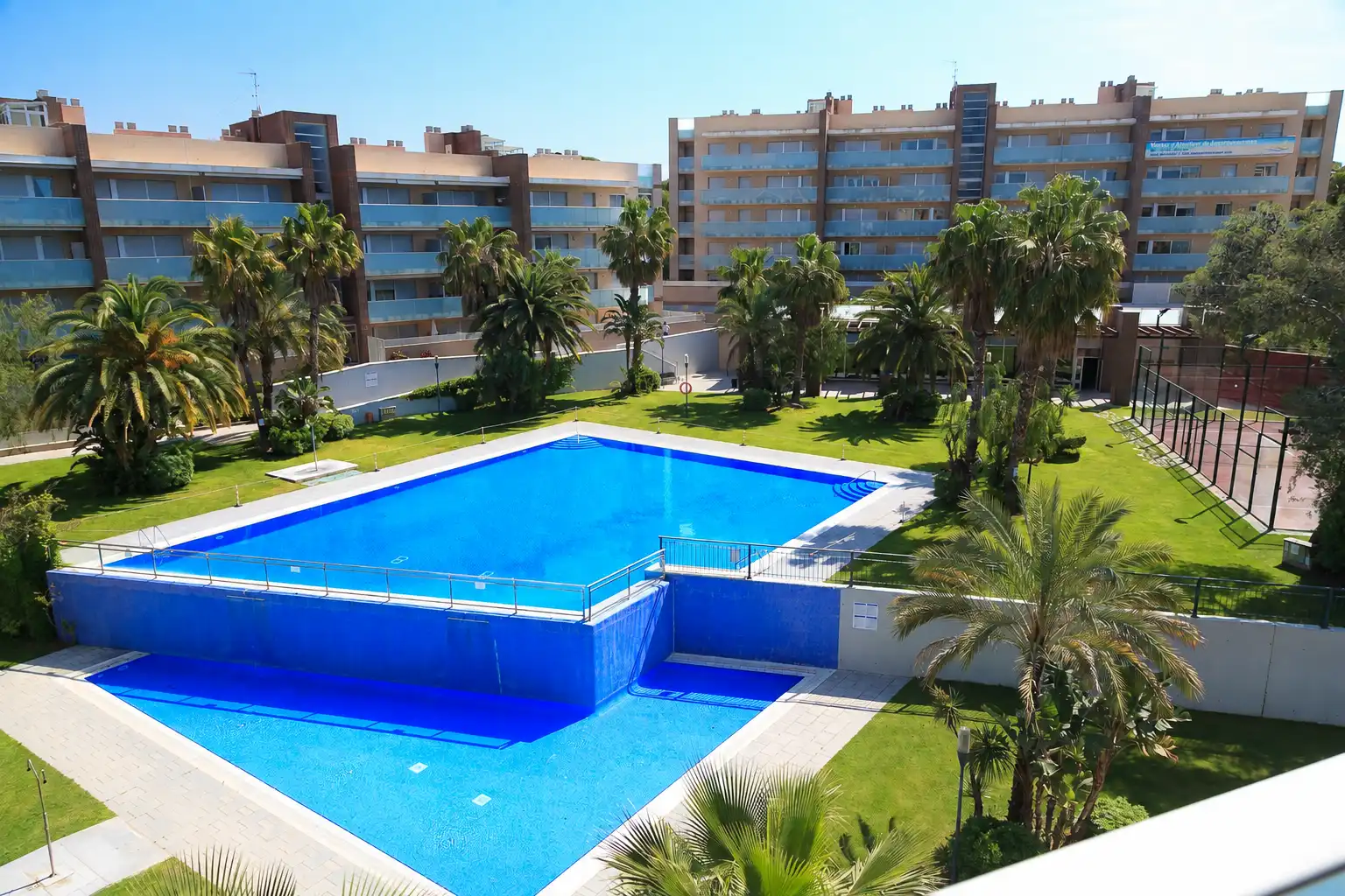 Apartament amb terrassa en venda a de les Pasquales 1