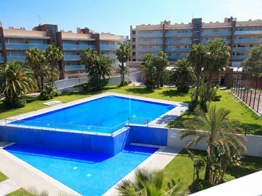 Apartment with balcony for sale in de les Pasquales 1