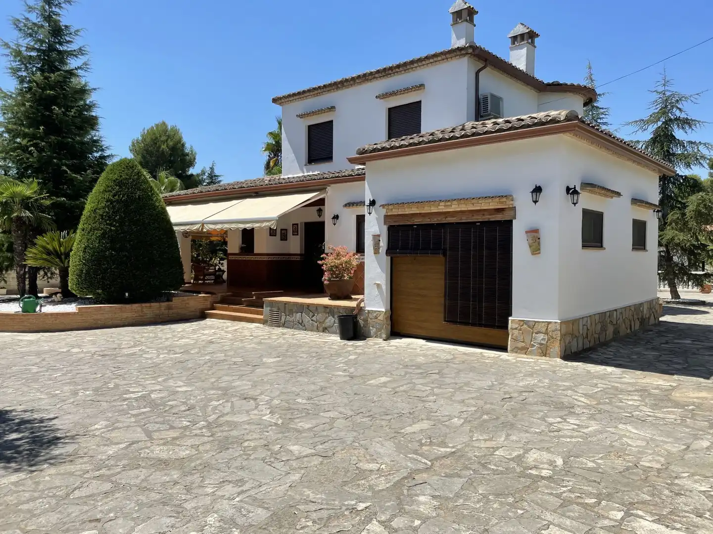 Casa con piscina en venta en Santa Ana, imagen 2