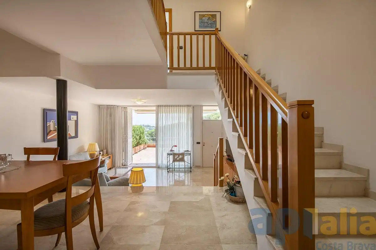 Casa adosada en venta en Sant Feliu de Guíxols con Calefacción, Jardín privado y Terraza