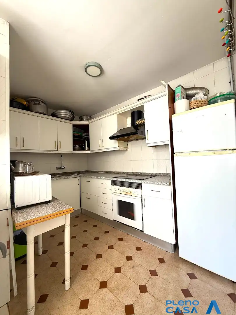 Kitchen of Flat for sale in Mijas