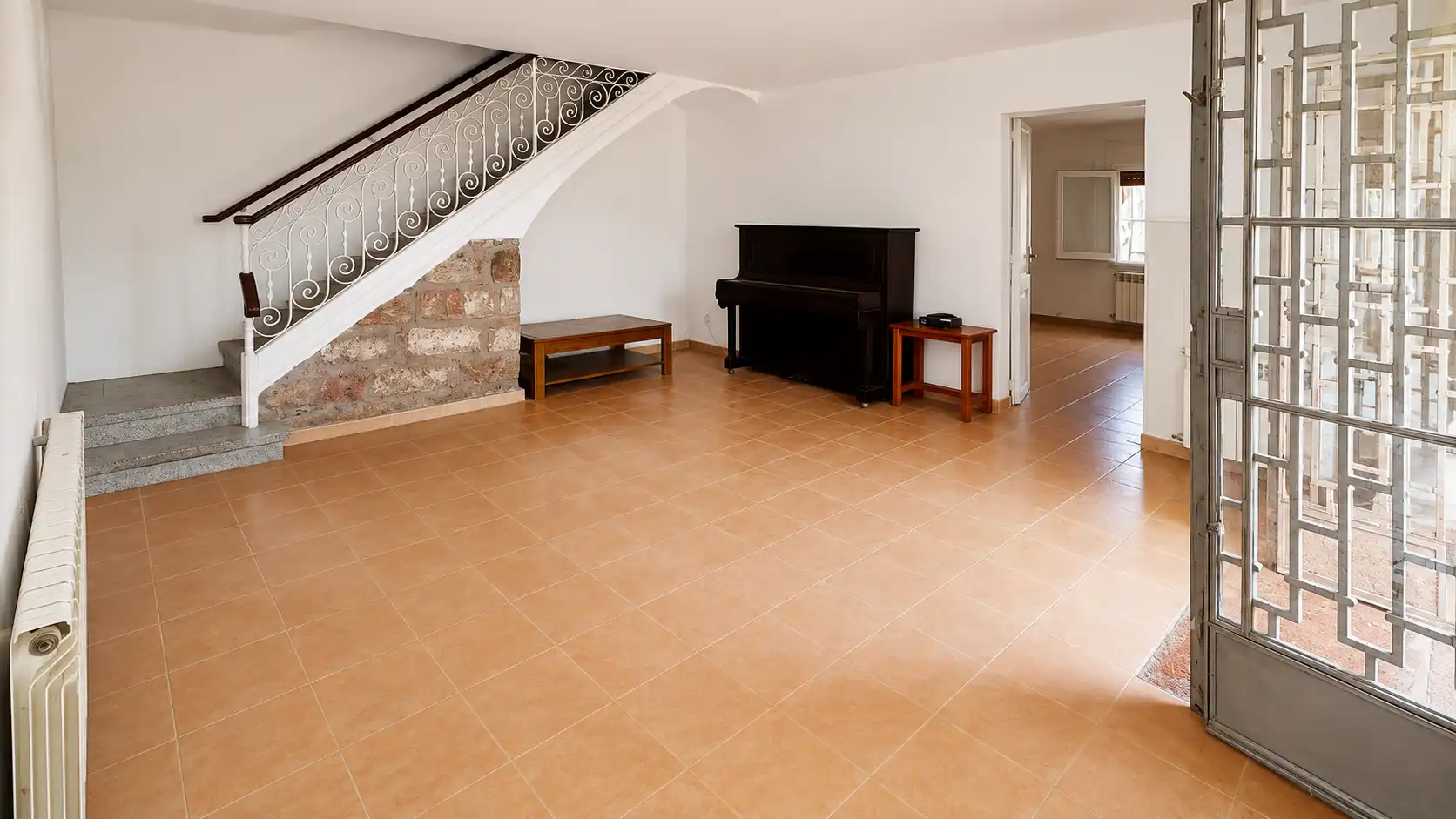 Country homes for sale in Vacarisses  with Heating, Private garden and Oven