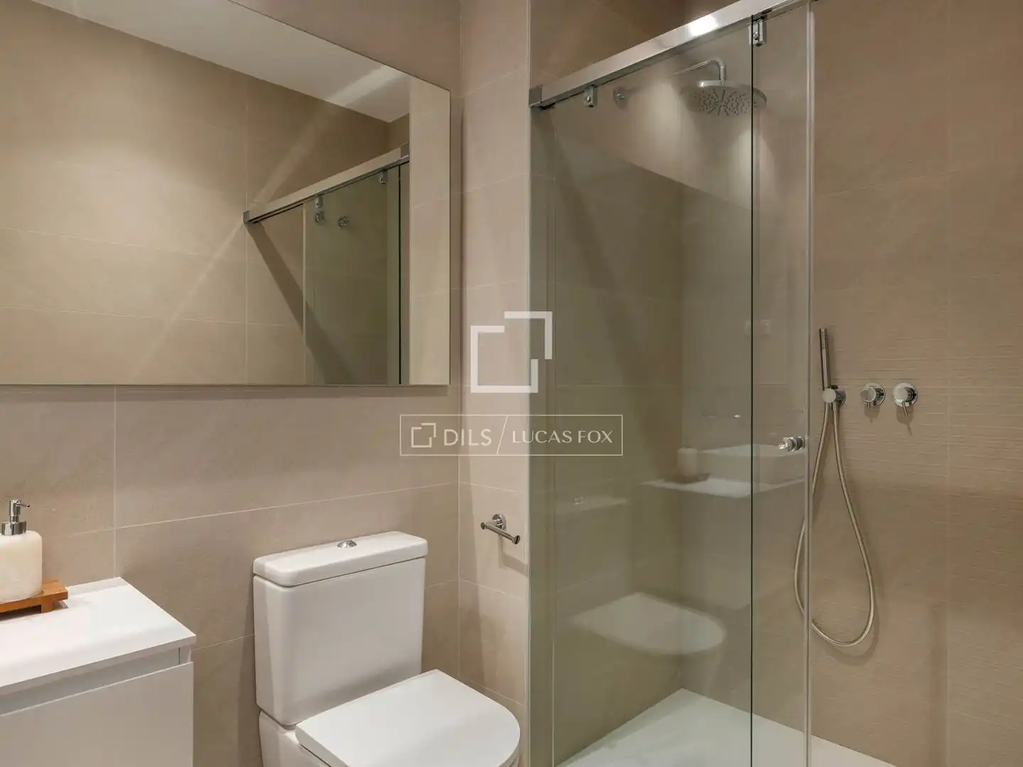 Baño de Piso en venta en Eixample