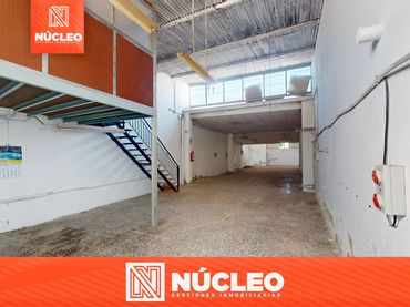 Nau industrial en venda a Carrer Carrillo