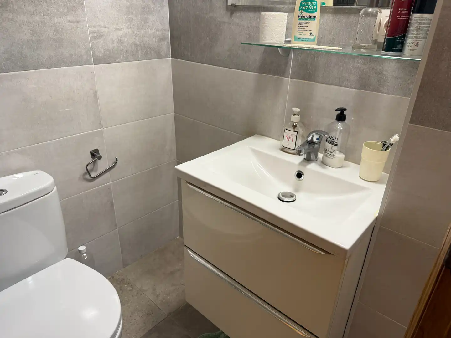 Baño de Casa adosada en venta en Utebo con Aire acondicionado, Calefacción y Jardín privado
