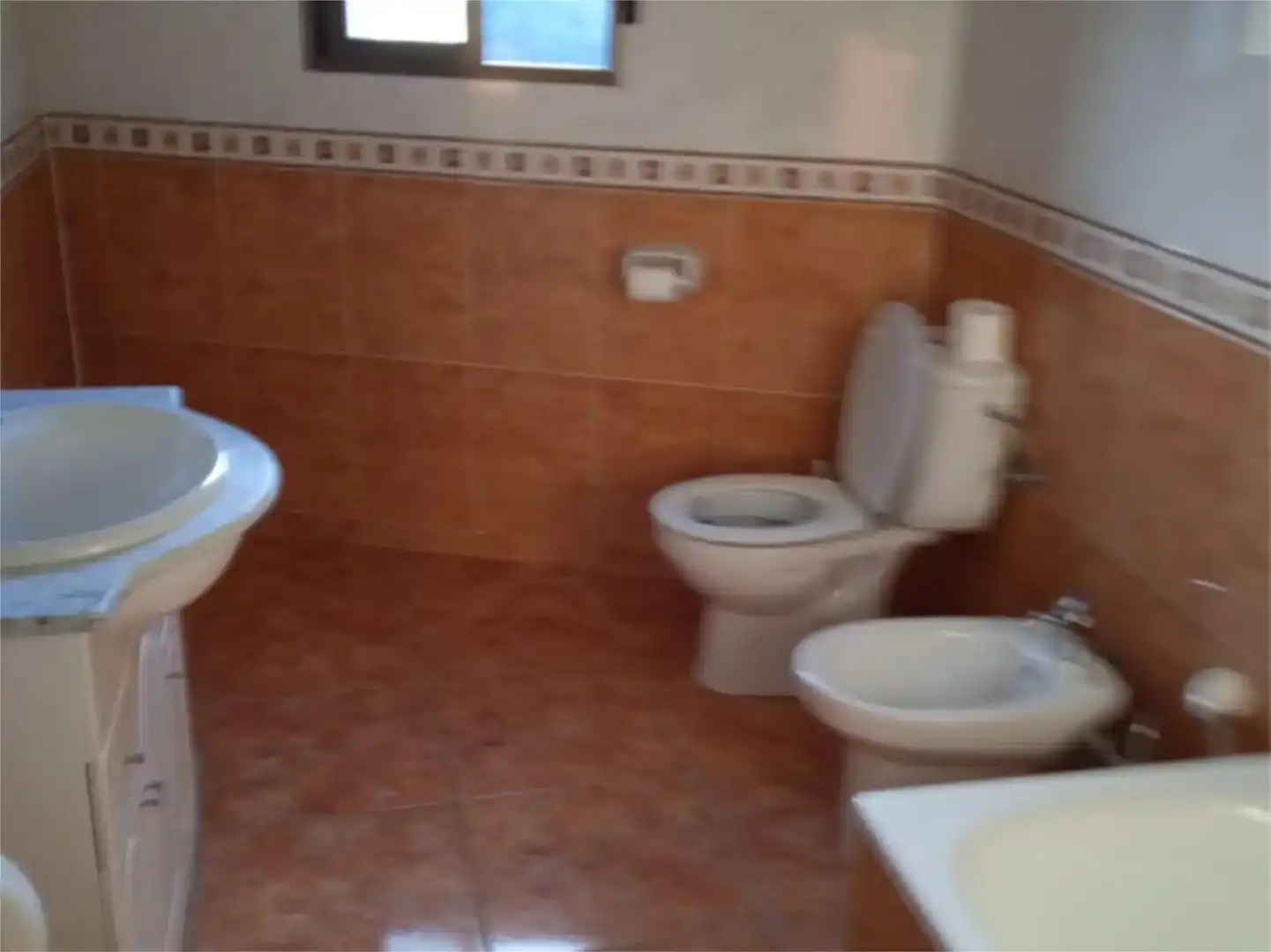 Bany de Casa adosada en venda en Cirat amb Traster, Moblat i Balcó