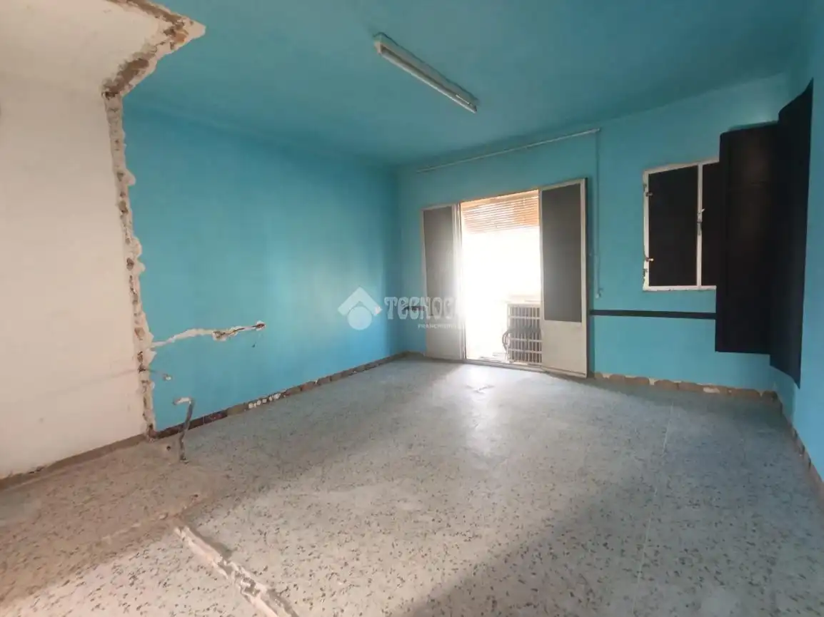 Casa aparellada en venda a La Carolina, imagen 9