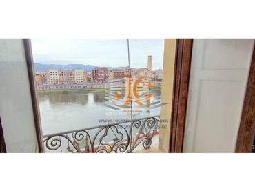 Piso con balcón en venta en Avenida GENERALITAT